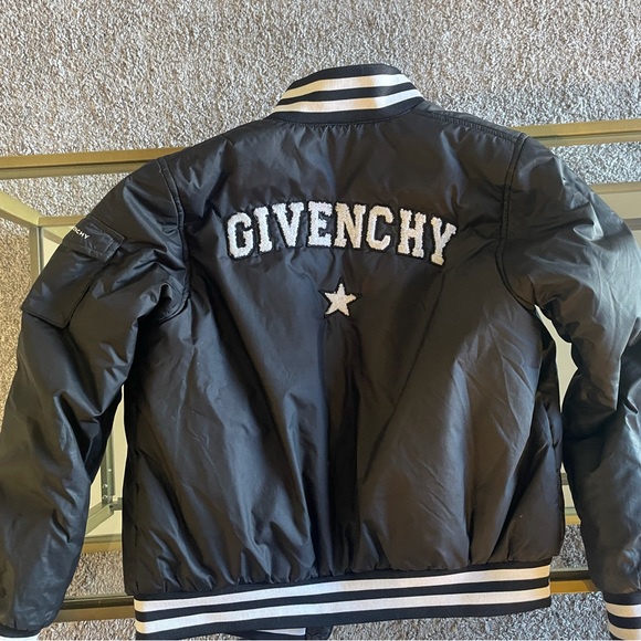 Kids Givenchy bomber jacket size 12 excellent condition - Picture 2 of 5
